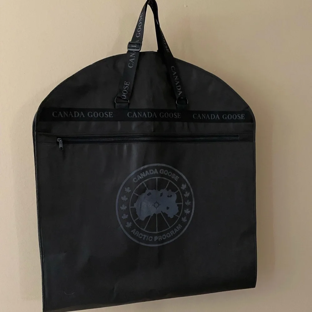 Canada π¨π¦ Goose Garment bag set - Picture 7 of 12